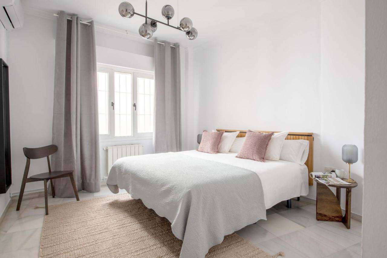 Suites Maestranza - Puerta Del Arenal By Magno Apartments Sevilla Buitenkant foto
